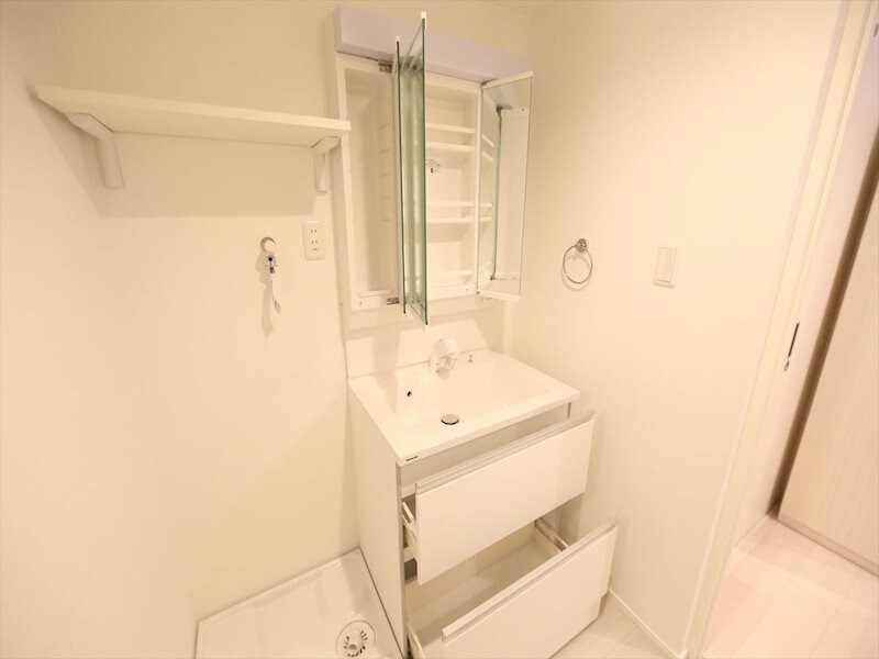 クレインハイツ本陣の物件内観写真