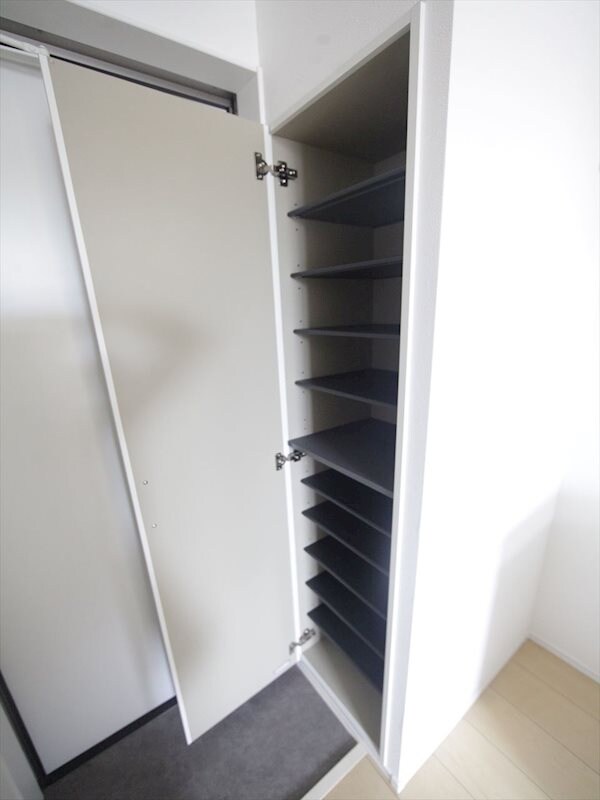 有縁（ウーエン）の物件内観写真