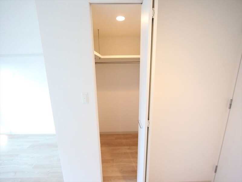 プレサンスジェネ葵の物件内観写真