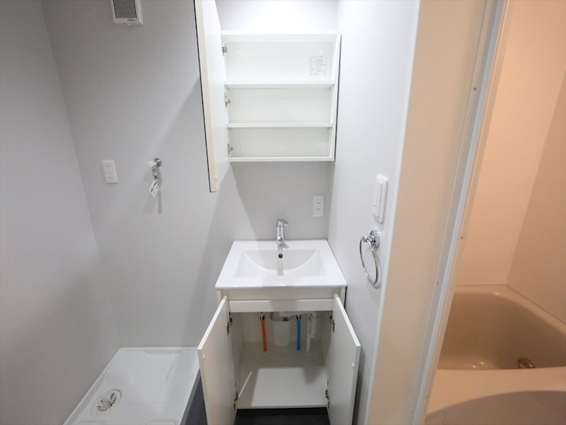 ワルキューレの物件内観写真