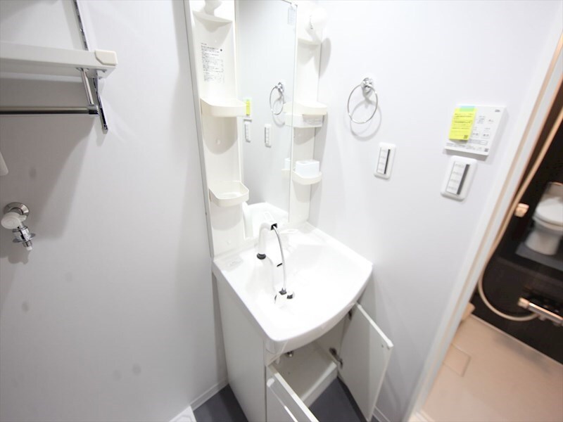 アペラシオン鳥羽見の物件内観写真