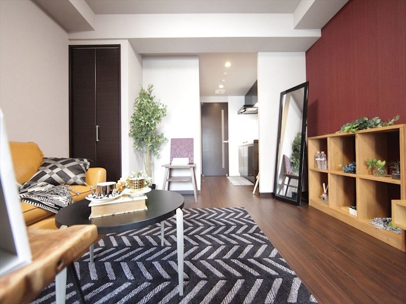 ロイヤルスクエア徳川の物件内観写真