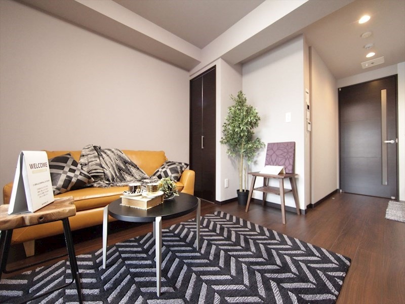 ロイヤルスクエア徳川の物件内観写真