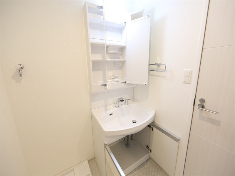 ルーエ金山の物件内観写真