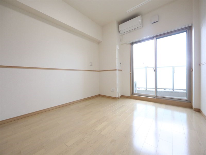 ラフォーレ金山の物件内観写真