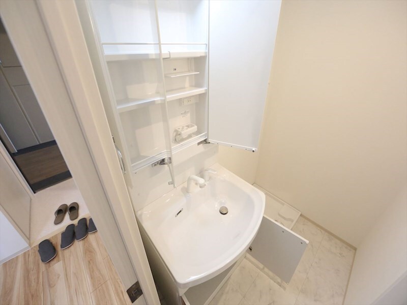 レジデンス東別院スクエアの物件内観写真