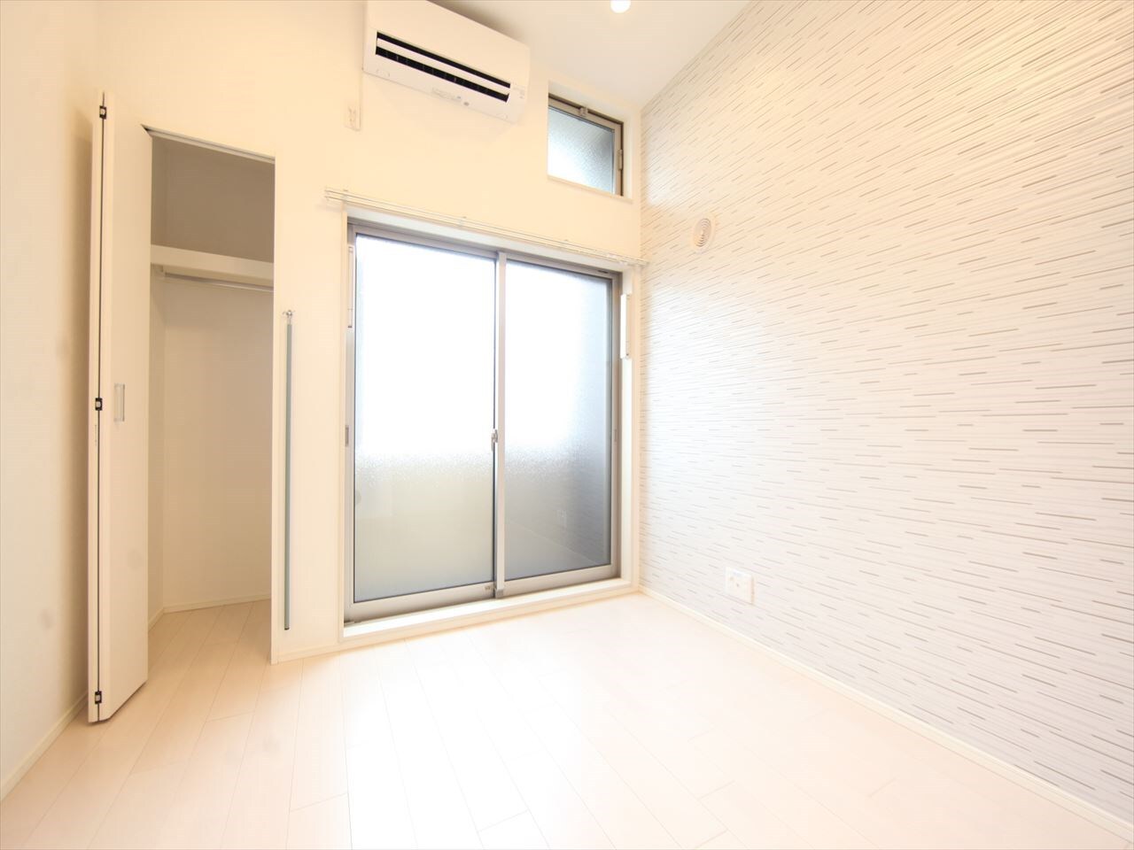 ディープリバーの物件内観写真