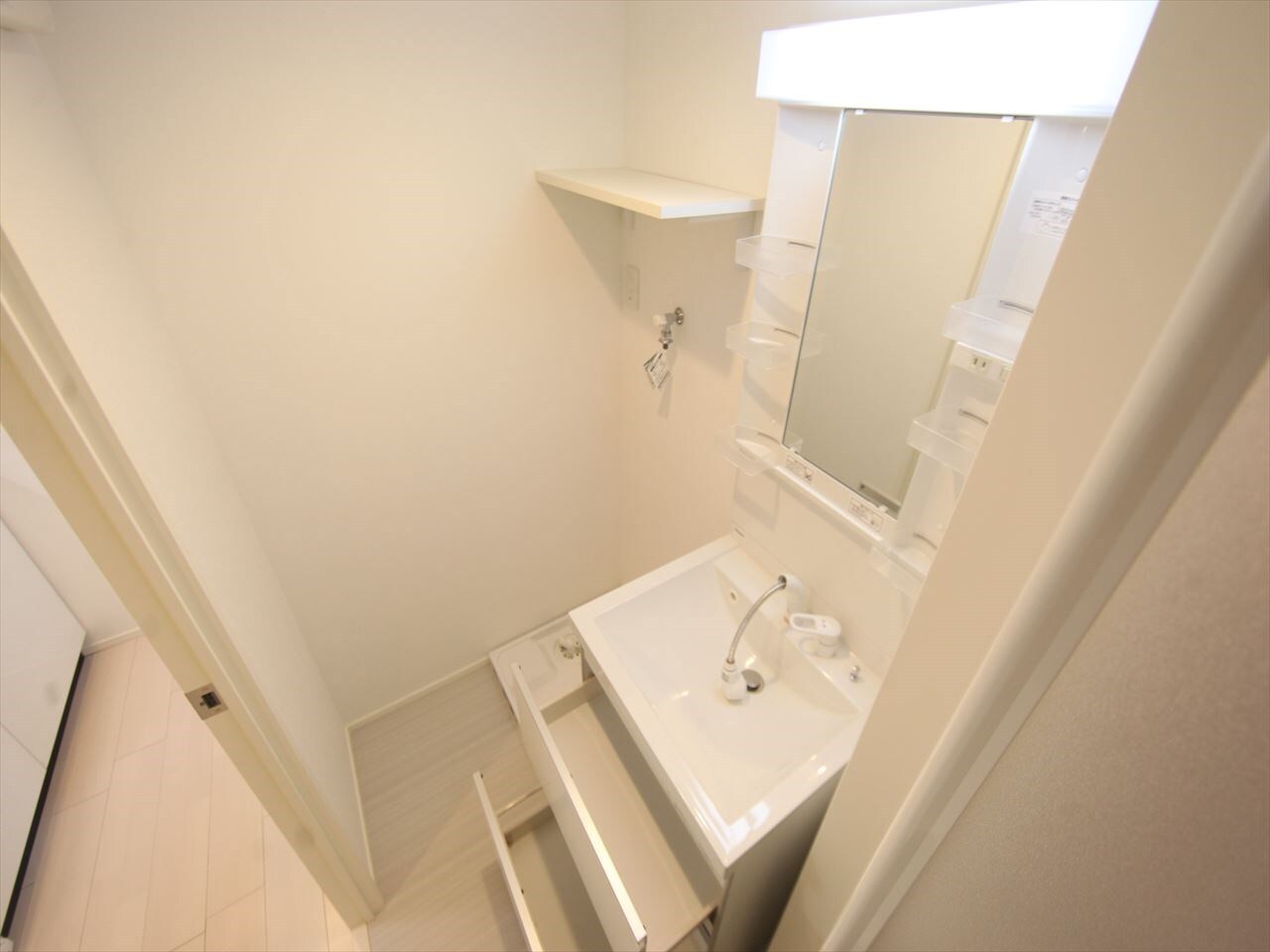 ディープリバーの物件内観写真