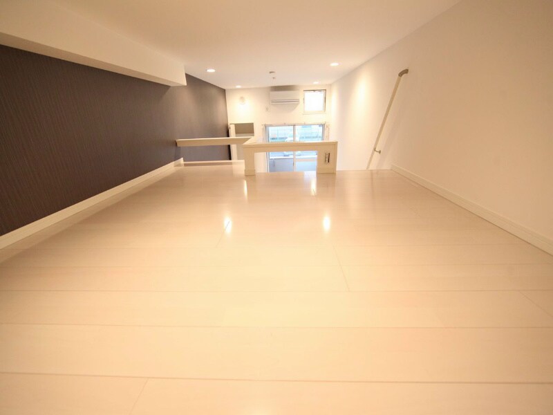 カトルセゾン彩の物件内観写真