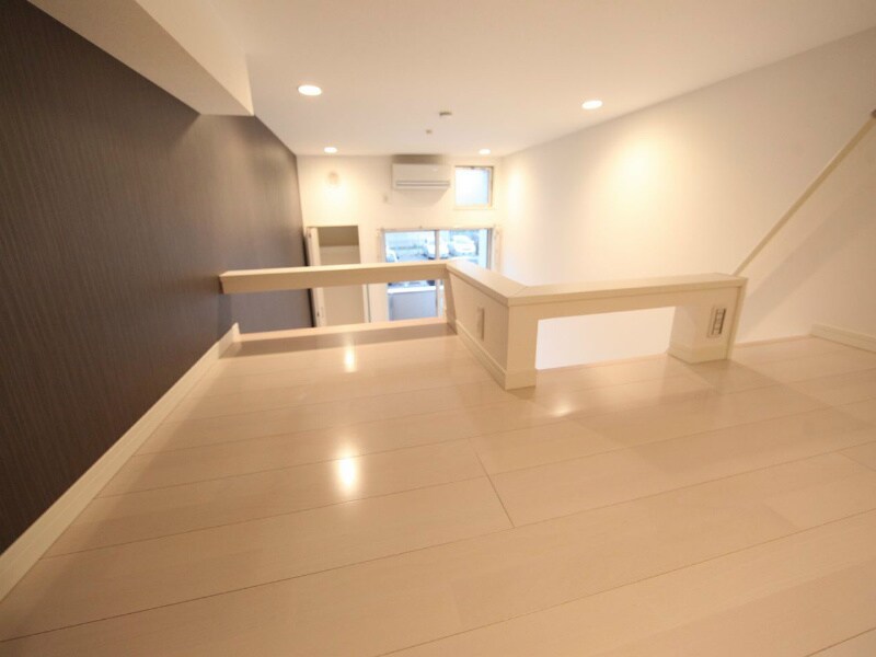 カトルセゾン彩の物件内観写真