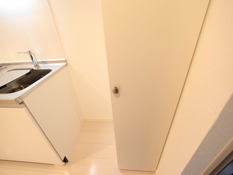 カトルセゾン彩の物件内観写真