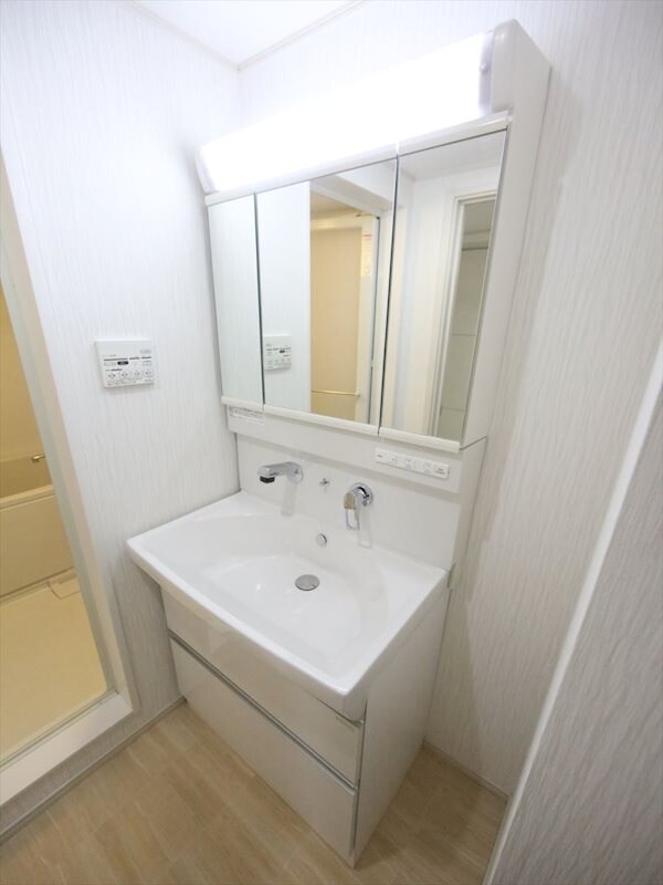 ブルースカイの物件内観写真