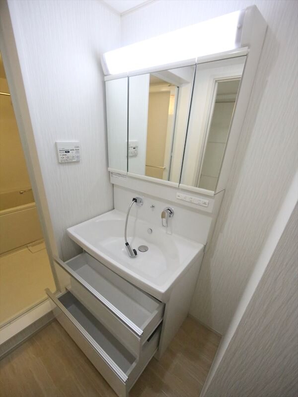 ブルースカイの物件内観写真