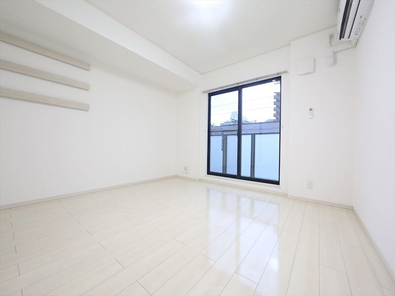 ブルースカイの物件内観写真