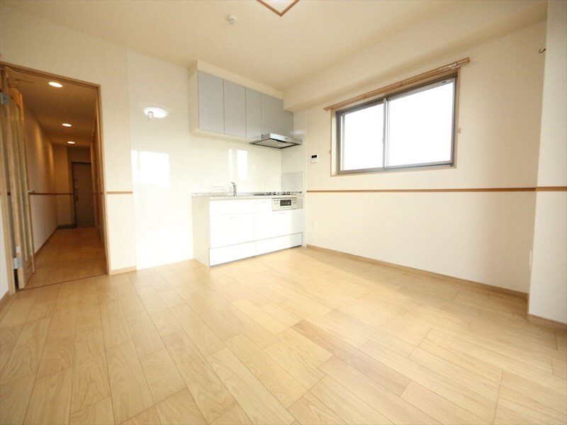 インペリアル南大高の物件内観写真