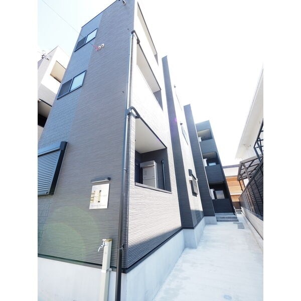 ハーモニーテラス小田井の物件外観写真