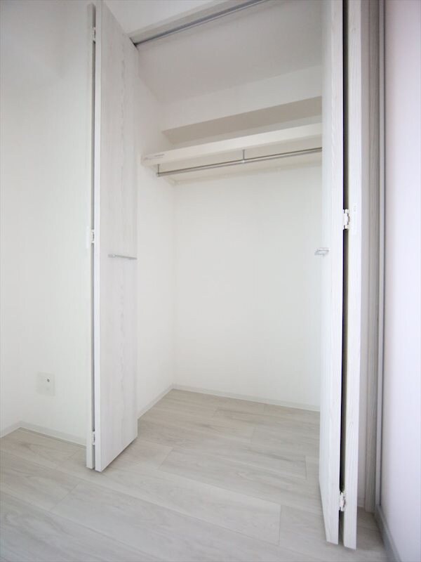 ヴェルデシア名駅南の物件内観写真