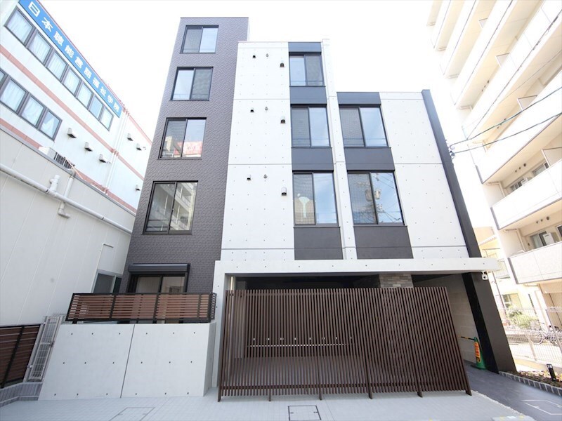 リーデンス名古屋駅西の物件外観写真