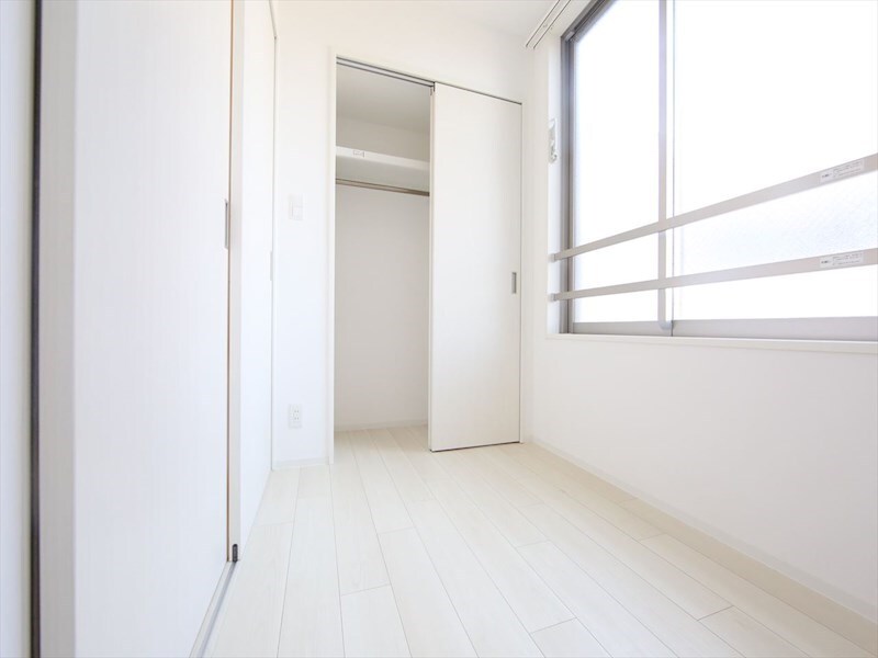 リーデンス名古屋駅西の物件内観写真