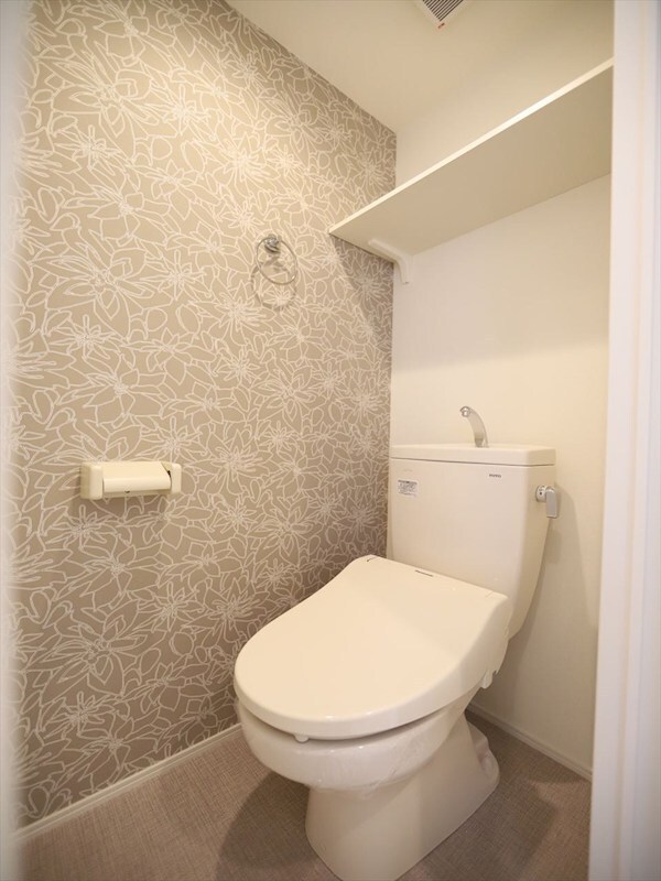 ハーモニーテラス栄生IIIの物件内観写真