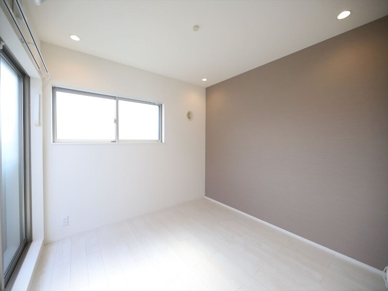 ハーモニーテラス栄生IIIの物件内観写真