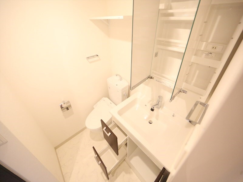 エステムコート名古屋新栄IIアリーナの物件内観写真