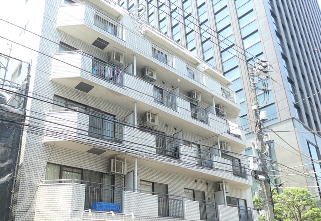 大月ビルの物件外観写真