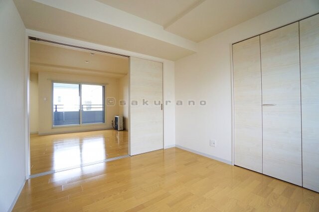 サンアイローヤル19の物件内観写真