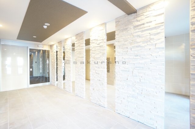 Urban proud（アーバン プラウド）の物件外観写真