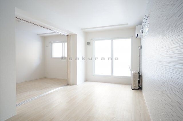 Urban proud（アーバン プラウド）の物件内観写真