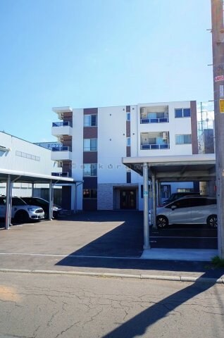 Urban proud（アーバン プラウド）の物件外観写真