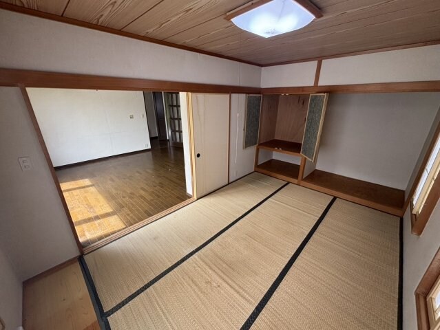 北湯沢　温泉付き戸建の物件内観写真