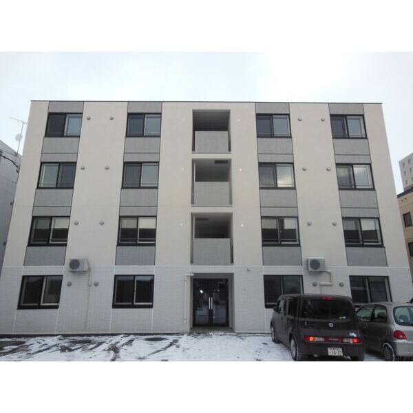 Rests on 琴似の物件外観写真