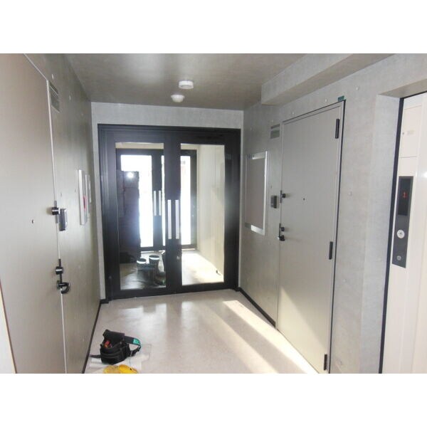 Rests on 琴似の物件外観写真