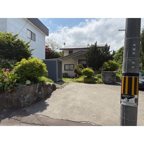 円山西町9丁目戸建の物件外観写真