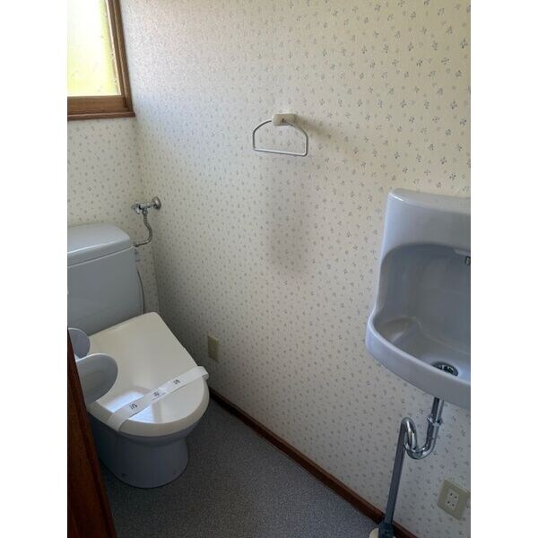 円山西町9丁目戸建の物件内観写真