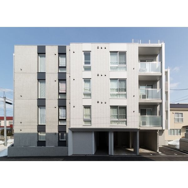 カサトレス西町の物件外観写真