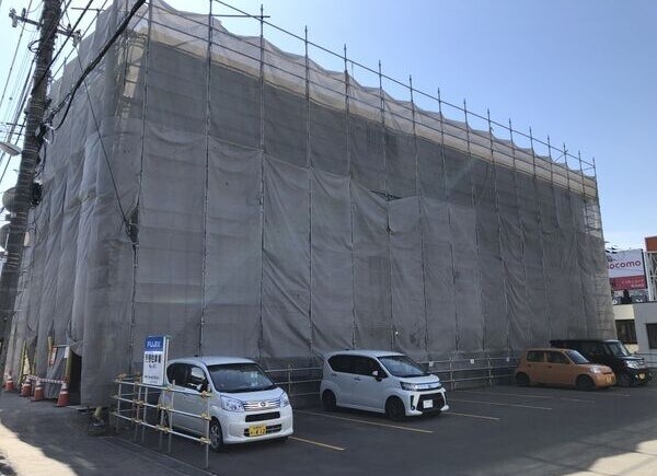 majesty residence MIYANOSAWA（マジェスティ レジデンス ミヤノサワ）の物件外観写真