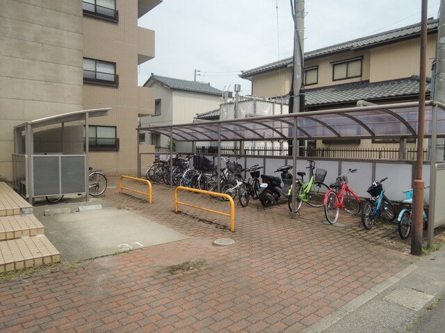 サンクレール南の物件外観写真