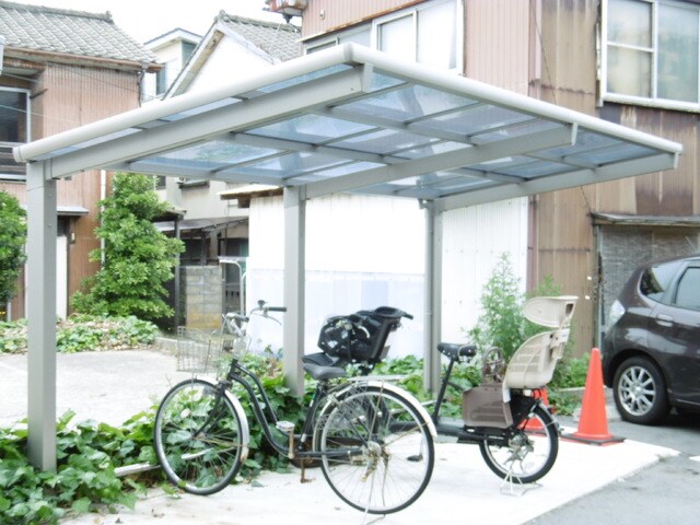 ブルージュの物件外観写真