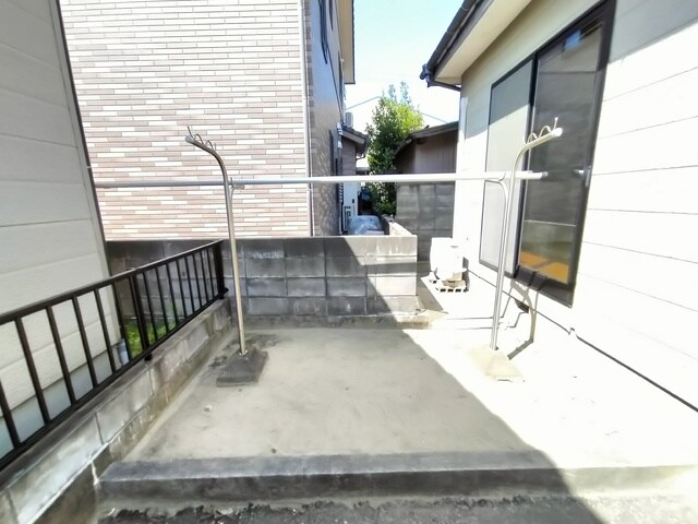 新潟駅 バス10分  山木戸３丁目下車：停歩4分 1階の物件内観写真