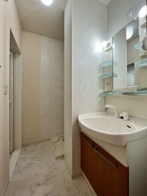 新潟駅 バス33分  牡丹山二丁目下車：停歩2分 1階の物件内観写真