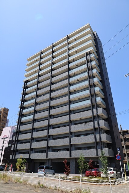 アルファレジデンシア新潟駅の物件外観写真