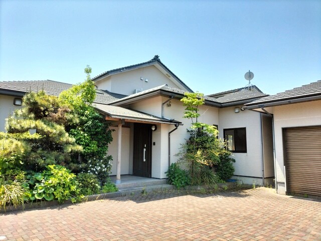 中山８丁目貸家の物件外観写真