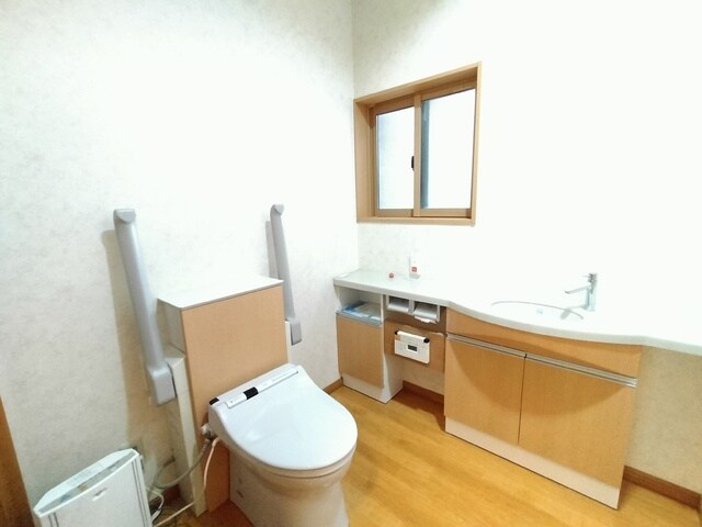 中山８丁目貸家の物件内観写真