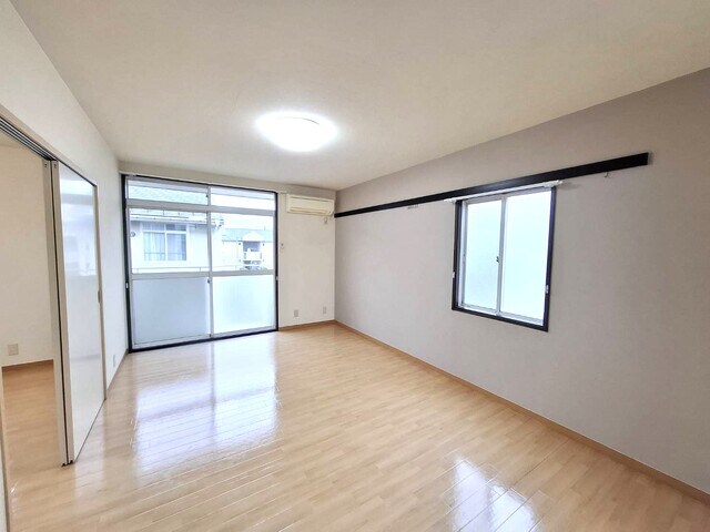 新潟駅 バス10分  中山５丁目下車：停歩3分 2階の物件内観写真