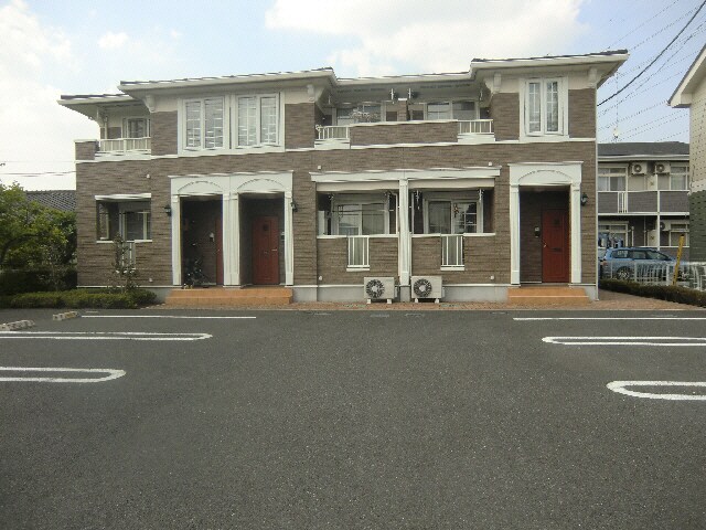 宇都宮駅 バス16分  楡木街道入り口下車：停歩6分 2階の物件外観写真