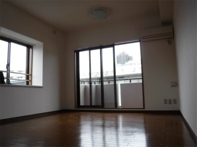 ニューベリーヒルズの物件内観写真