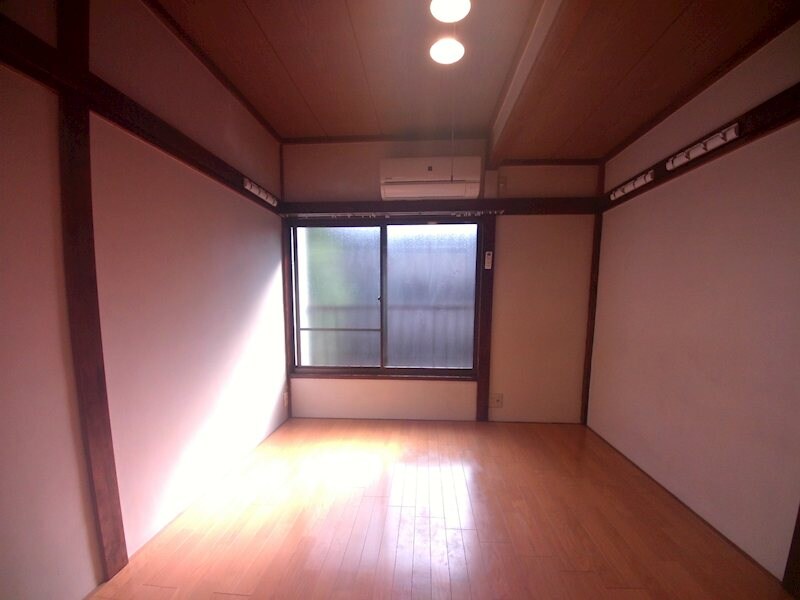 コンモート上原の物件内観写真