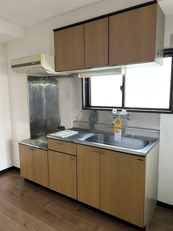 ストーンハイツの物件内観写真